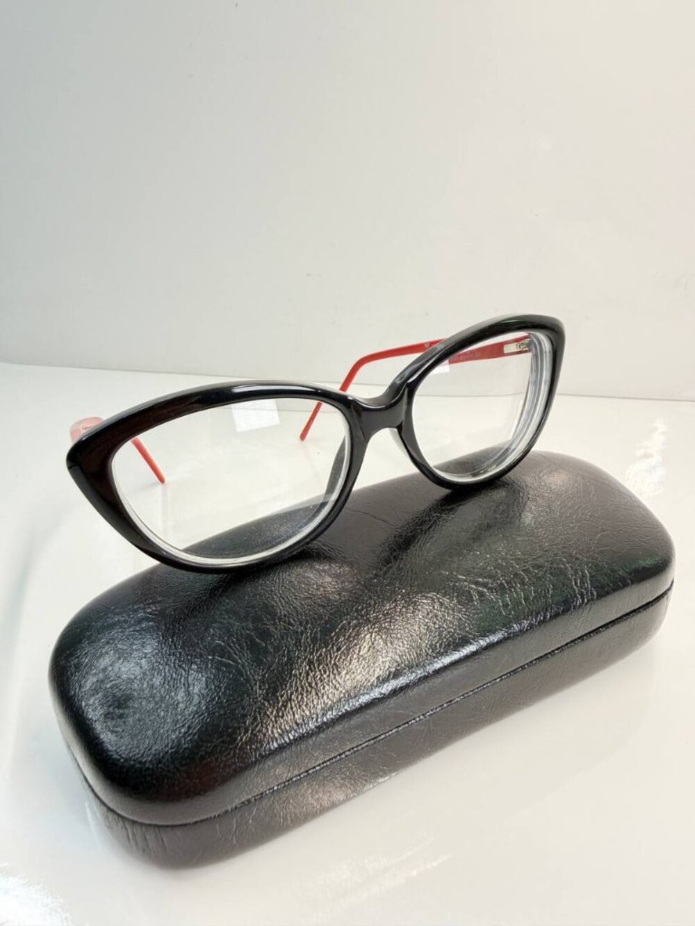Vincent Chase VC2007 C2-B Black Red Cat Eye Eyeglasses 52-18-140